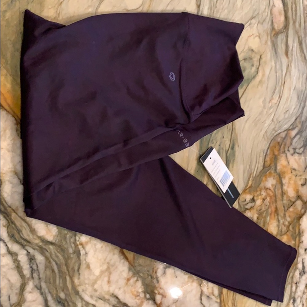 AR 33 leggings